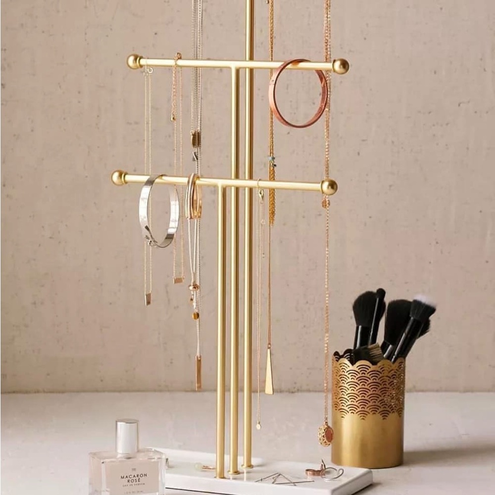 Alan Wisniewski Umbra Teigem Hanging Jewelry Organizer